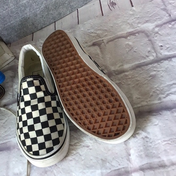 Vans Black and White Checkered Sneakers - Picture 9 of 10